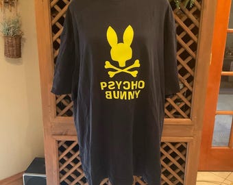 Psycho Bunny Lloyds Unisex Black Graphic Yellow Logo Tee Size 7