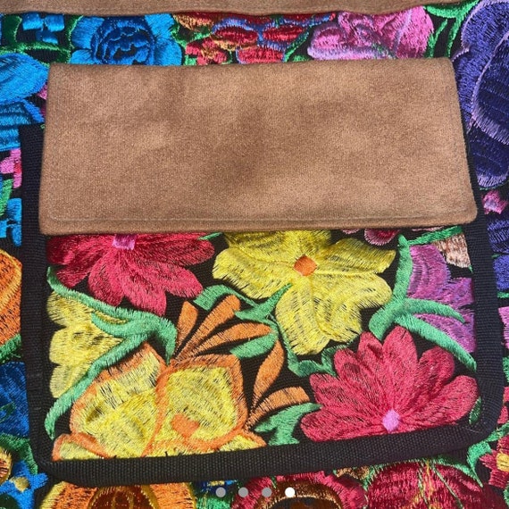 Beautiful Mexican Embroidered Purse - image 2