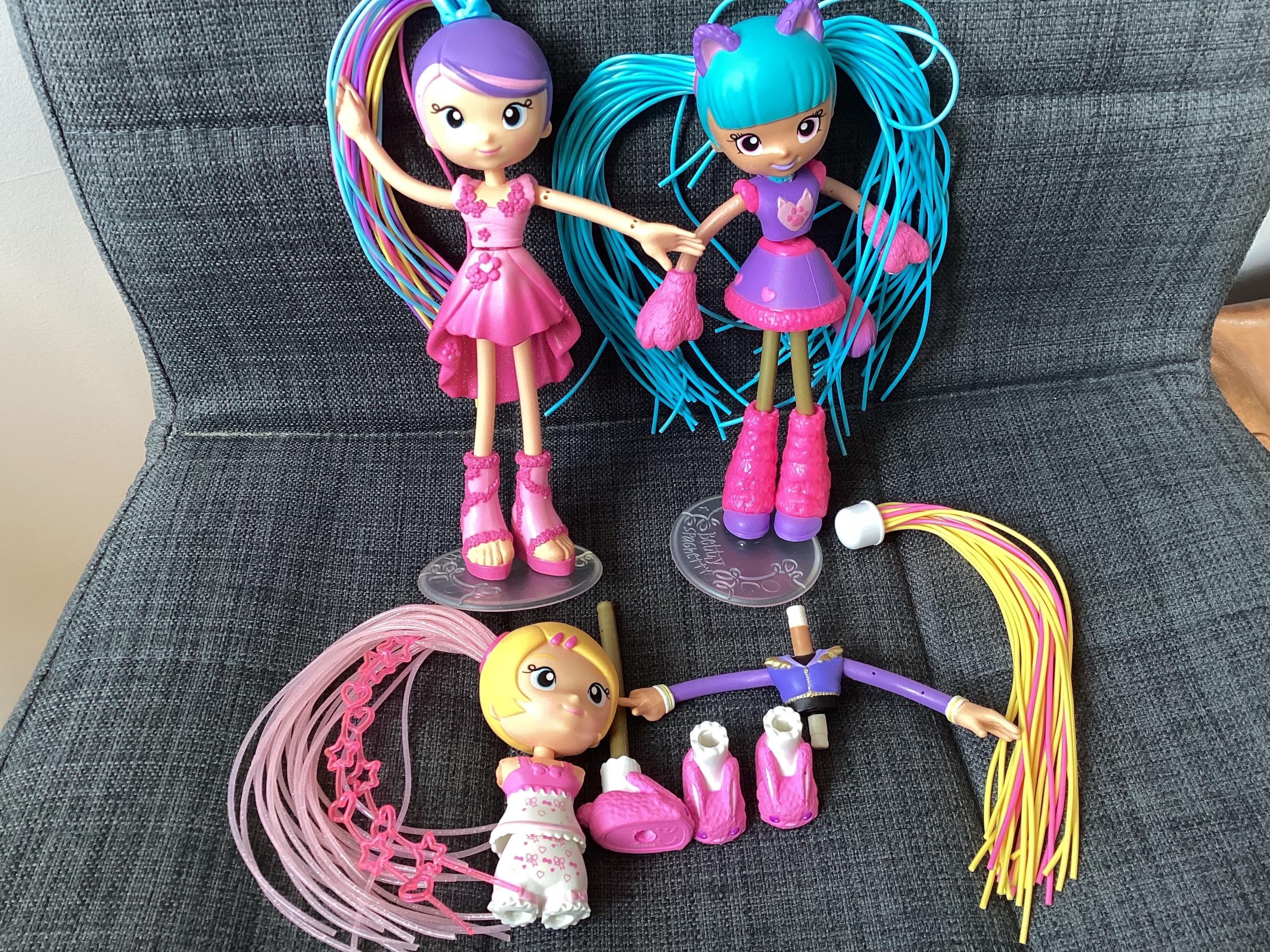 Retired Cute Pair of Moose Brand Betty Spaghetty Dolls, With Bonus