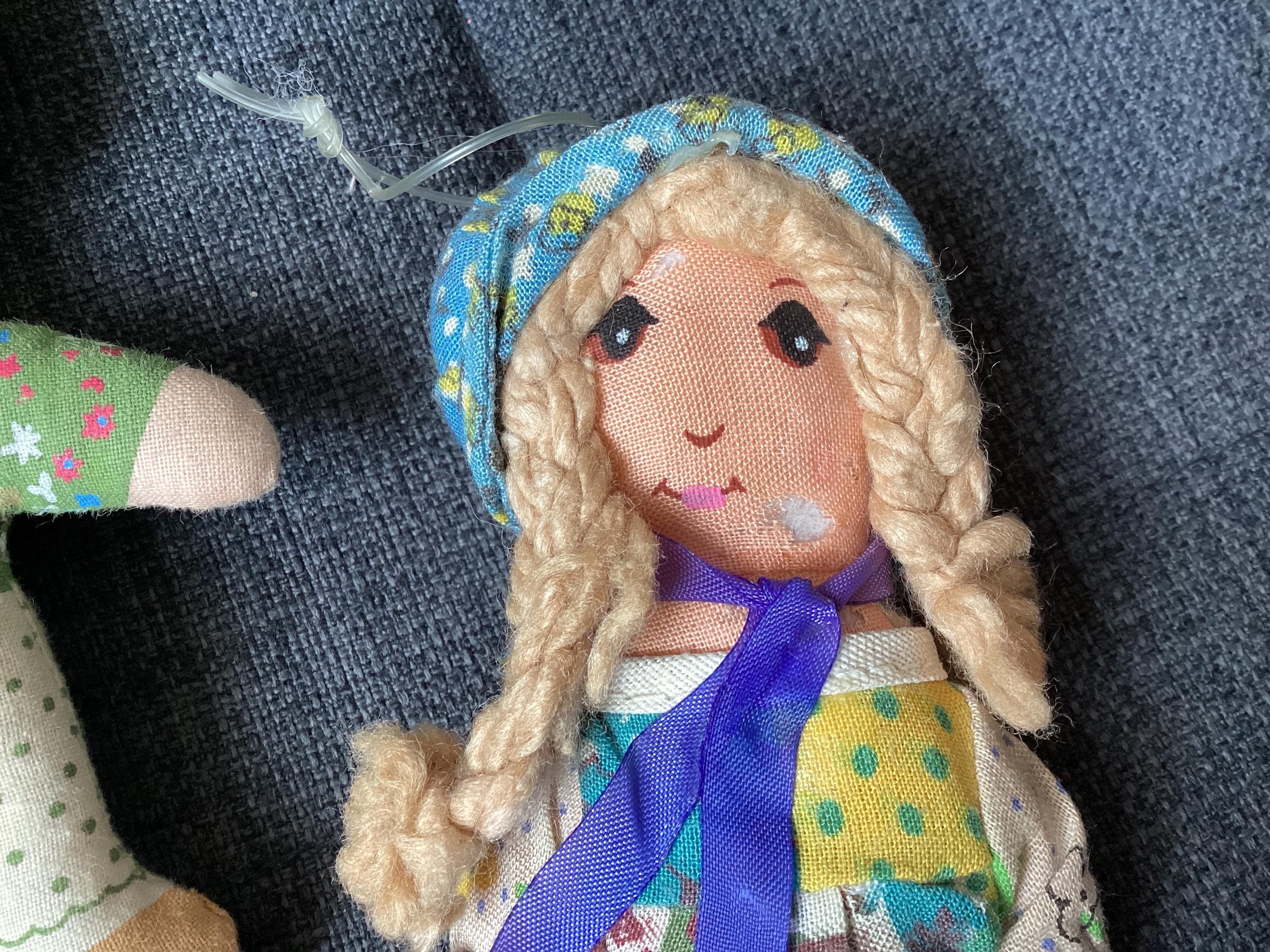 Poupee holly hobbie dans poupées de chiffon