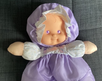 Bambola vintage Fisher Price Puffalump Kids, bambina viola con capelli biondi, 30 cm.