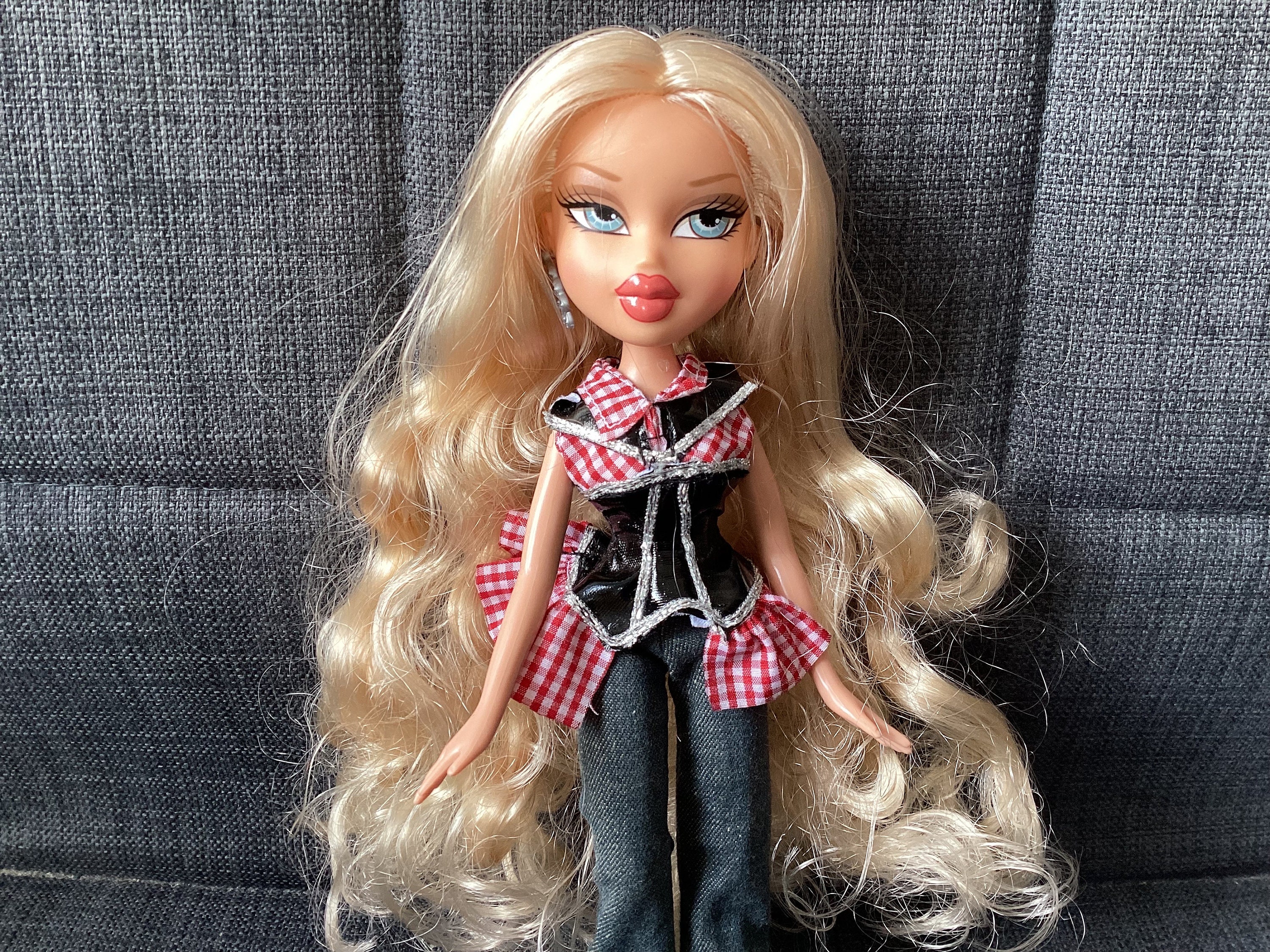 Bratz MuÃ±ecas Rubias Jade MuÃ±ecas De Bratz MuÃ±eca Bratz Cloe