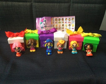 Set of six Jakks Gift’ems