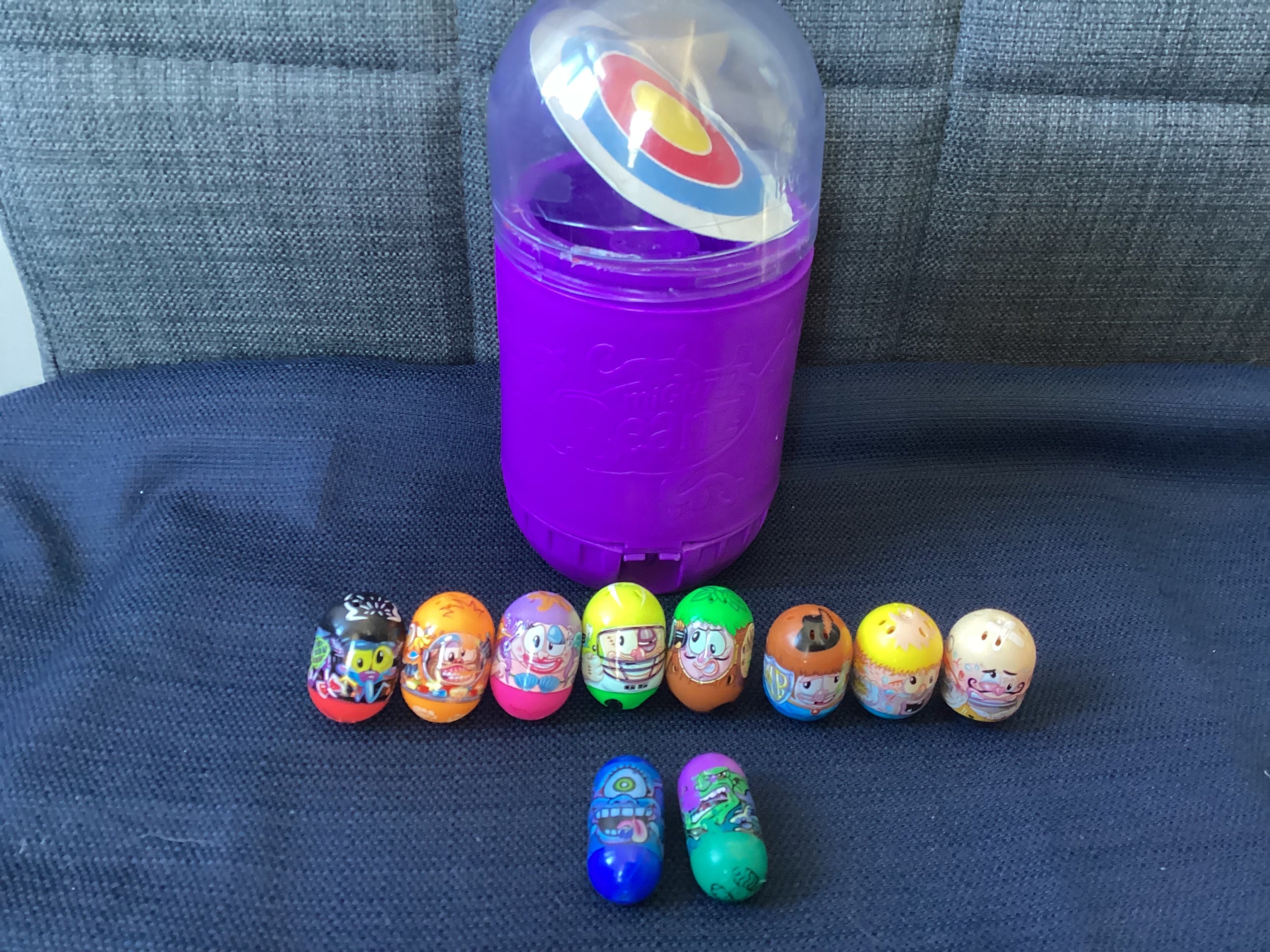 Vintage or Retired Moose Mighty Beanz Collection of Eight Beans