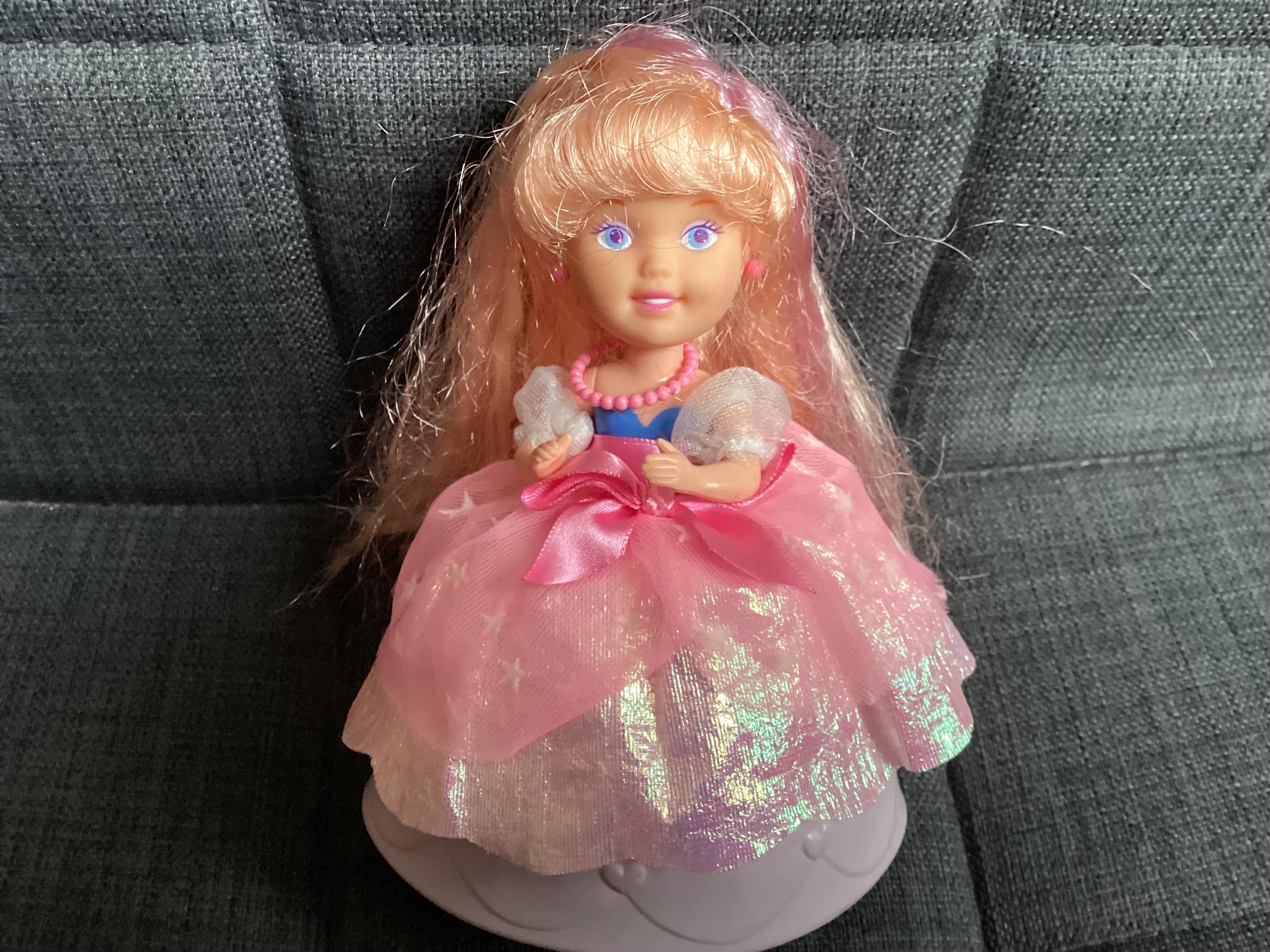 Vintage 1991 Tonka Cupcake Parfait Pink Princess Doll, Transforms 