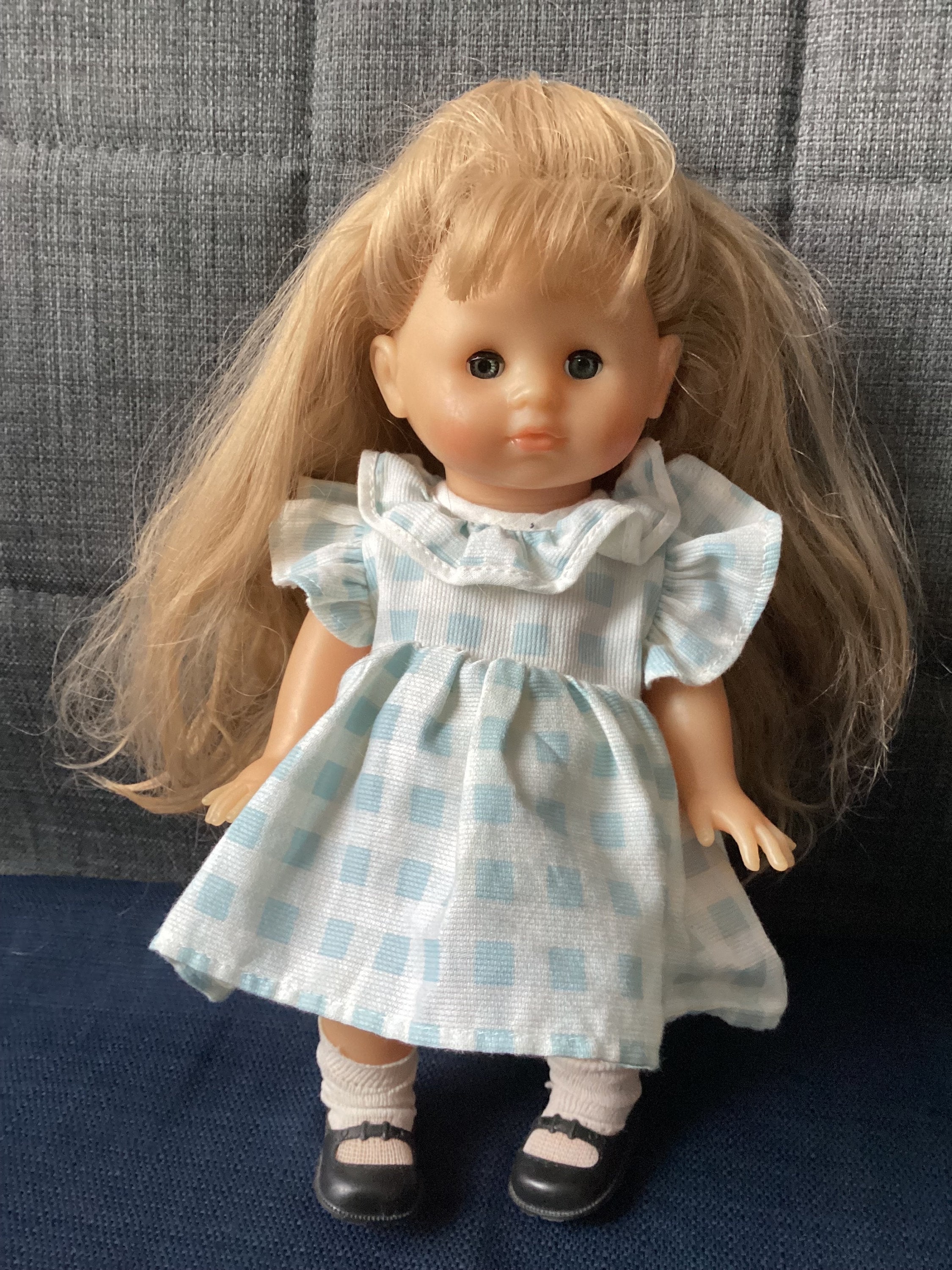Poupée Corolle Vintage 2001 – Fille Brune Cheveux Longs – 36 Cm – Robe Rose