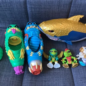 Retired Moose Treasure X Aliens and Shark With Play Figures, Some