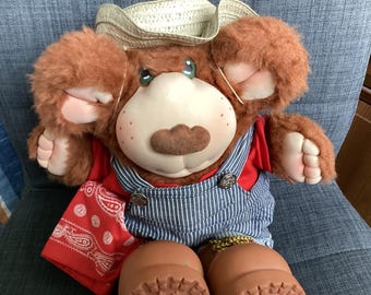 Vintage Xavier Roberts 1980s Furksins Bear Bubba, Original Denim Overalls Outfit, Hat and Shoes
