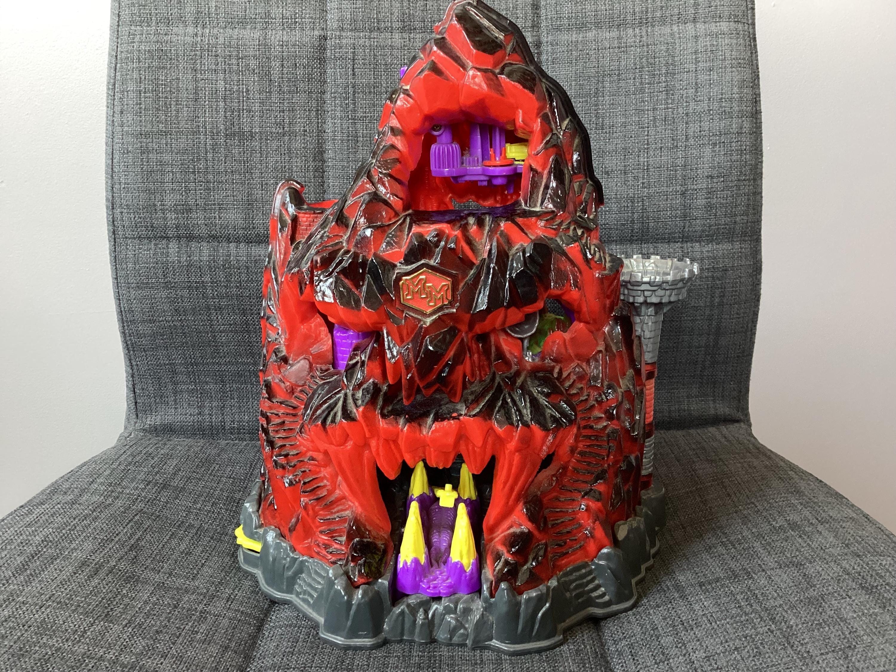Vintage Bluebird Mighty Max Trapped in Skull Mountain Big Playset