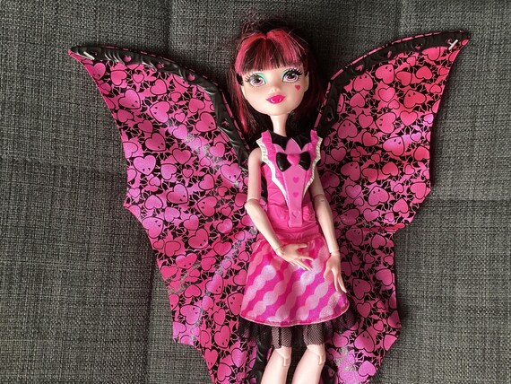 Retired Cool Monster High Draculaura Ghoul to Bat Doll With Original Outfit Shoes and Bat Wings Etsy