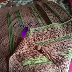 Celtic Throw Blanket with Tassels - Green and Brown