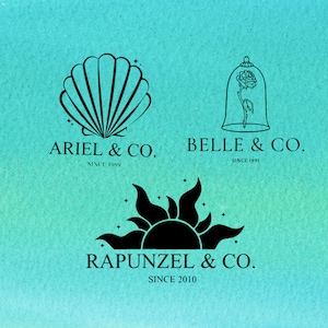 Può includere: Tre loghi in bianco e nero su uno sfondo turchese. Il logo in alto a sinistra è una conchiglia con il testo "ARIEL & CO. SINCE 1991". Il logo in alto a destra è una rosa sotto una cupola di vetro con il testo "BELLE & CO. SINCE 1991". Il logo in basso è un sole con il testo "RAPUNZEL & CO. SINCE 2010".