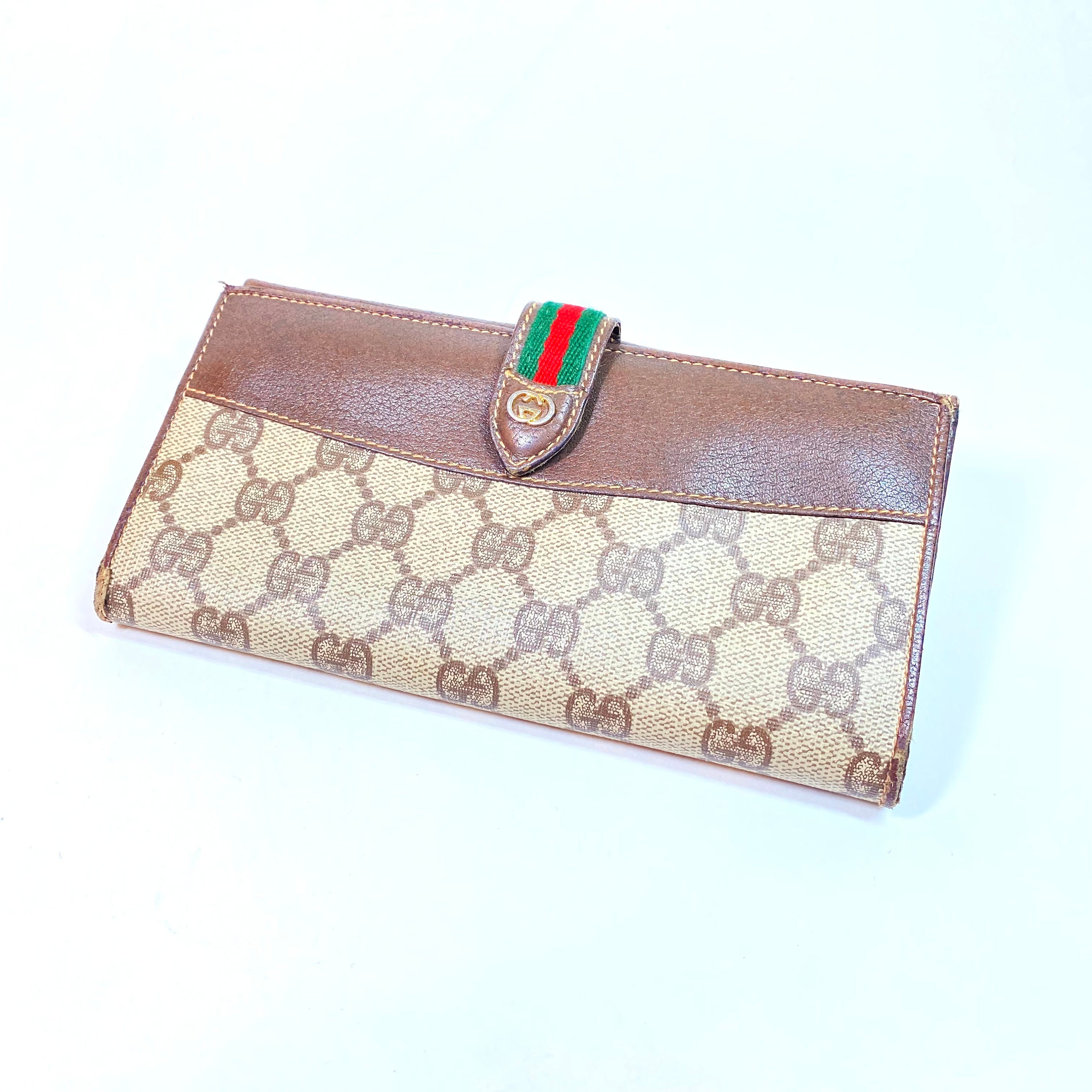 Gucci Vintage Wallets for Women