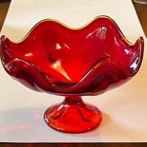 Vtg Viking Glass Persimmon Amberina Compote 6 Petal Handkerchief Vase
