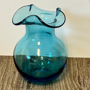 Vintage Hand Blown Blue Glass Ruffled Edge Ball Vase with Rough Pontil. 5.25x4”
