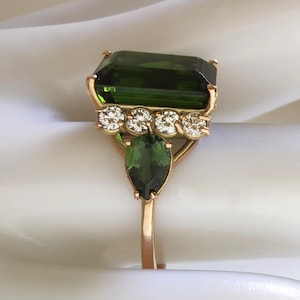 Anillo de turmalina verde certificada, diamante brillante, elegante oro de 14 quilates, regalo perfecto para novia, madre, hermana y regalo de graduación.