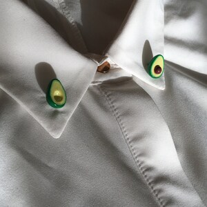 Broche de aguacate, broche amarillo verde, broche de frutas, broche hecho a mano, broches de diseño, clip de broche
