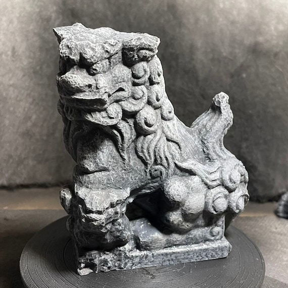 Komainu 狛犬 Japanese Guard Dog / Lion, Shinto Shrine, Buddhist