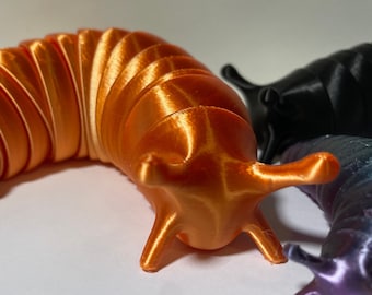 Friendly Slug Articulated Fidget Toy / Flexible Squirmy