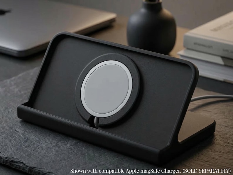 Minimalist MagSafe Standby Phone Dock: Multi-Device Charging Station image 6