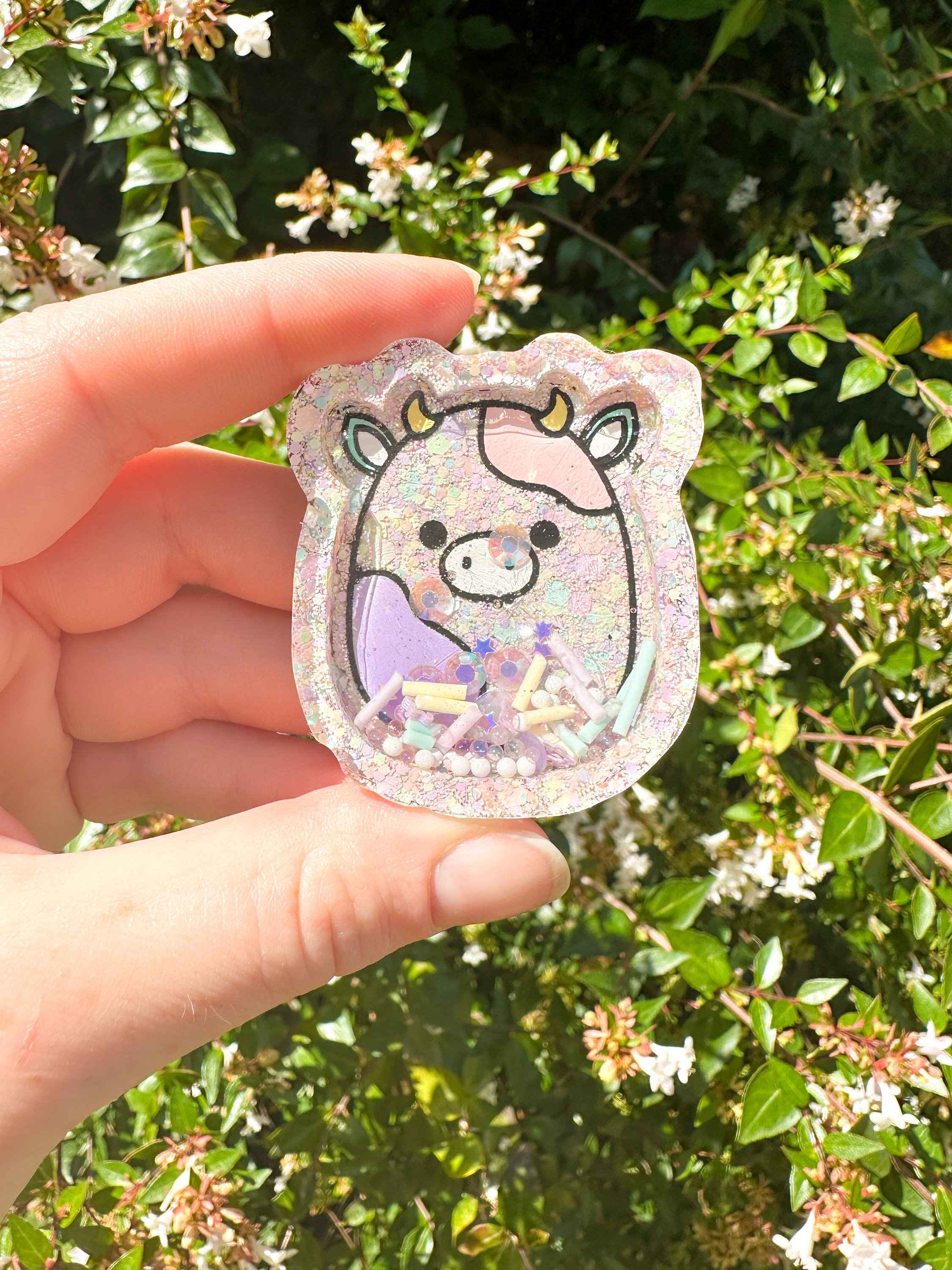 Pastel Cow Resin Shaker Charm | glitter | keyring | keychain | phone grip |  badge reel | farm | magnet | pencil case | accessory | cute