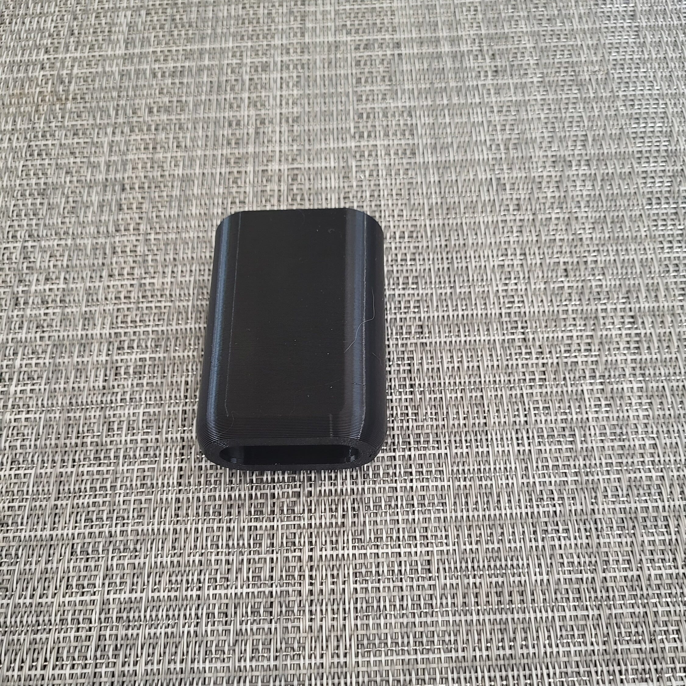 ELF BAR Flexible Vape Case (sleeve ONLY) (BC5000) / Lux Bar / Juicy Bar