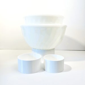 FIRE KING SWIRL Mixing Bowl Stackers - Set of 4
