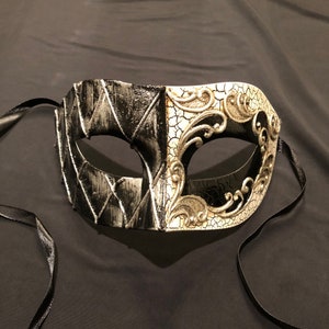Men's Venetian Mask Silver And Black Masquerade Mask