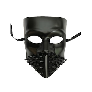 Men&#39;s Spiked Bauta Mask Solid Black