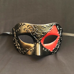 Men's Black And Red Mask Venetian Masquerade mask