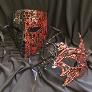 Red and Black Venetian Masquerade Masks: Metal Couple&#39;s Set