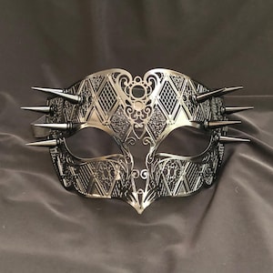 Matte Black Spike Mask Solid Metal Mask