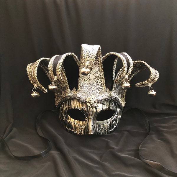 Venetian Jester Masquerade Mask Black And Silver