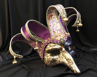 Venezianische Narrenmaske mit langer Nase für Herren in Lila und Gold