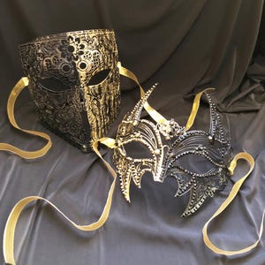Gold And Black Masquerade Mask Couples Set Venetian Metal Masks