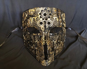 Men's Vintage Style Venetian Masquerade Mask Gold And Black