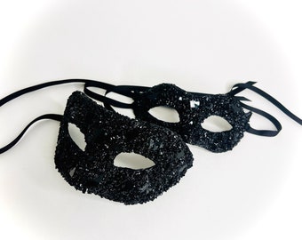 Black MaKara Mirror Mask, couple edition (Unisex/Regular Size & Large)