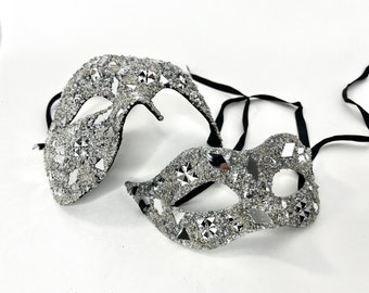 MaKara Mirror Mask, couple edition, Phantom of the Opera and Regular Size.