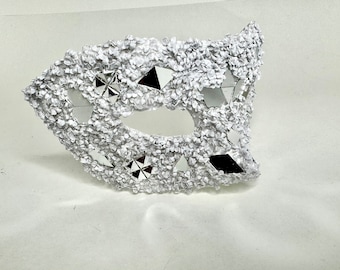White MaKara Unisex Mirror Mask (Unisex Large)
