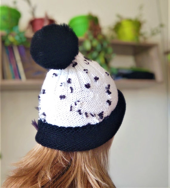 thick knit bobble hat