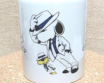 Snoopy Michael Jackson Mug Featuring Woodstock: Perfect Gift, Birthday, Christmas - Boxed