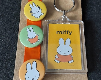 Miffy Keyring and Button Badge Set, Keyring/ Bag and Hat Accessory: Gift Pack, Stocking Filler