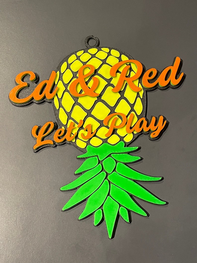 Custom Upsidedown Pineapple Door Sign With Names Etsy