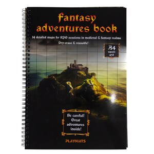 Libro de aventuras de fantasía: libro de borrado en seco de fantasía/medieval A4 para juegos de rol - cuadrícula cuadrada