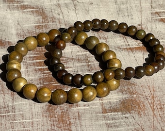 Aromatic Green Sandalwood Bracelet: Handmade Bohemian Wood Diffuser