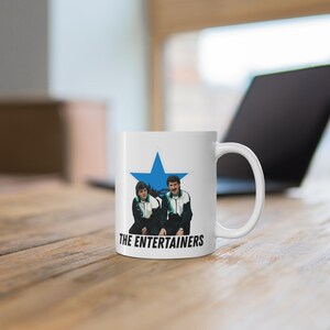 Retro Newcastle Football The Entertainers | Mug image 2