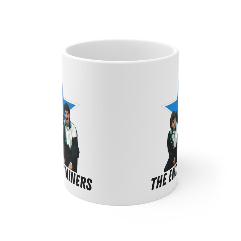 Retro Newcastle Football The Entertainers | Mug image 6