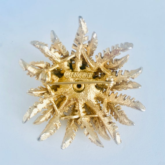Sarah Coventry Sunflower Brooch, Gold Plated Deep… - image 3
