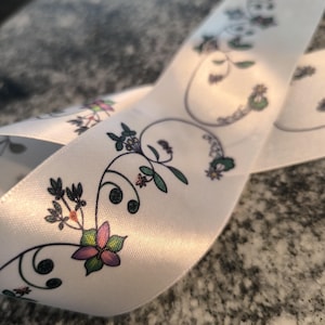 2 inch wide ribbon, Spring Ephemerals floral Wabanaki style double curve.