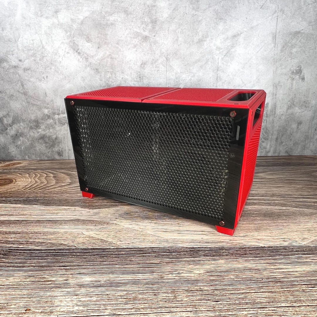 Beamcase Acrylic PC Case Panels: Laser-cut SFF Upgrade With Aluminum ...